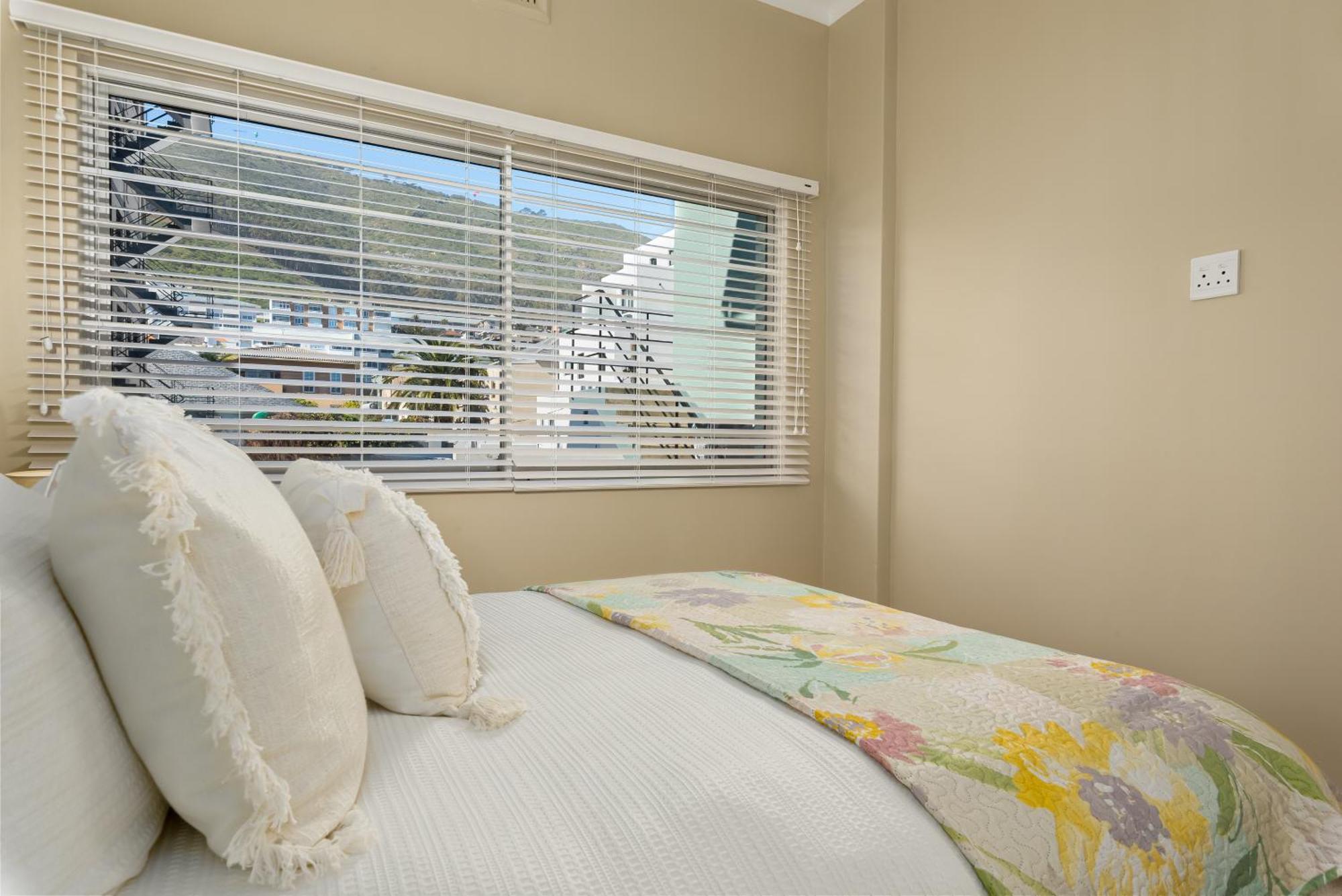 Conifer Court 11 *