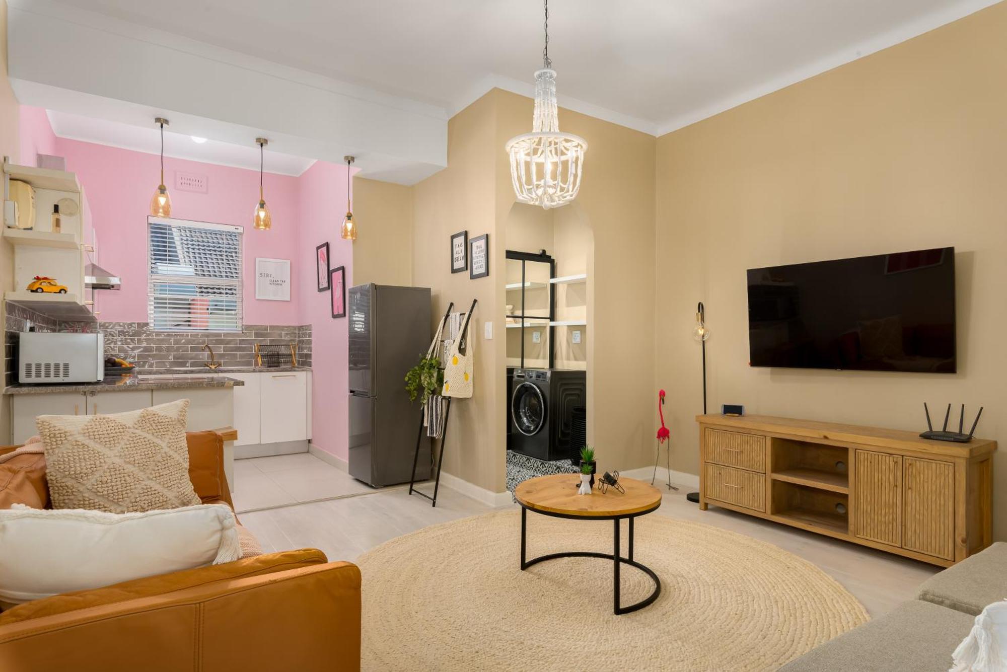 Conifer Court 11 Apartment